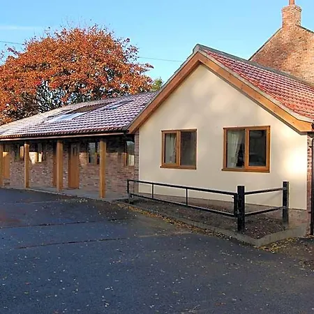 Hotel Old Oak Tree 3*